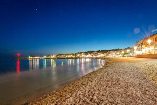 Appartement La Fregate Avec Terrasse A 100M De La Plage Saint-Cyr-sur-Mer Exterior photo